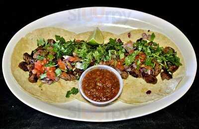 The District Pub & Kitchen