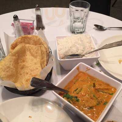 New Taj Mahal Indian Restaurant