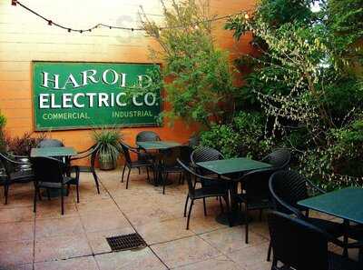 Mcmenamins Fulton Pub & Brewery