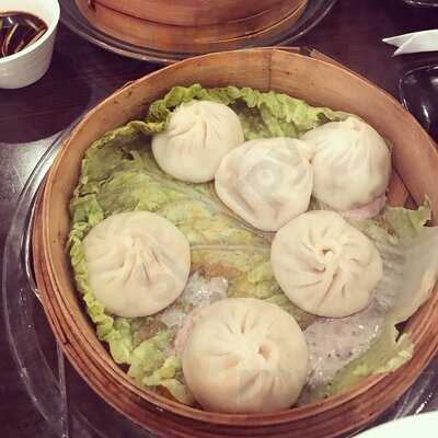 Umai Sushi & Asian Bistro