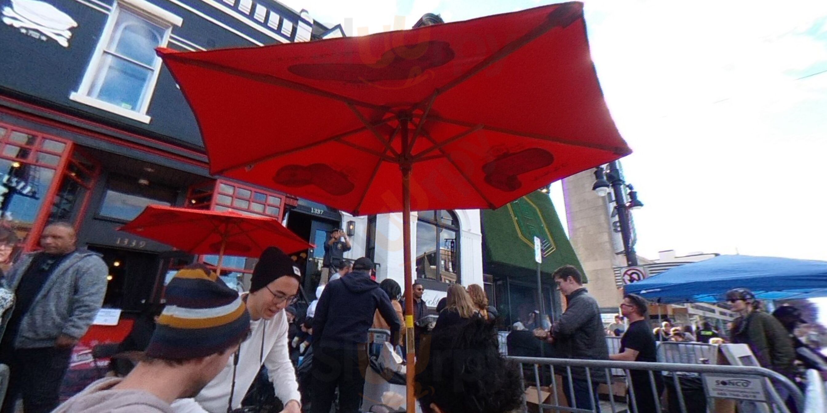 Dangerously Delicious Pies