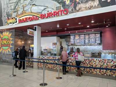 Izzo's Illegal Burrito