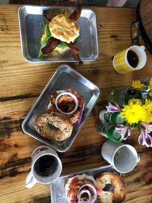 The Little Farmhouse Cafe