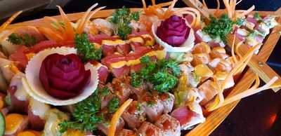 Fujiyama Sushi Bar & Grill