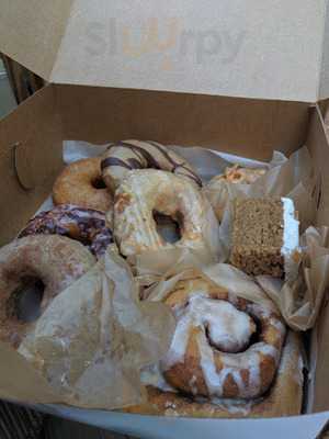 Oakwood Bakery And Sweet Shop