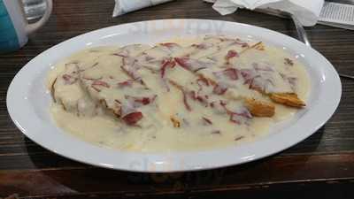 Kon Tiki At The Tahitian