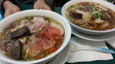 Bun Bo Hue Restaurant