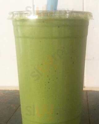 D'juice Fresh Juice & Smoothie Bar