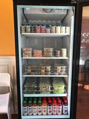 D'juice Fresh Juice & Smoothie Bar