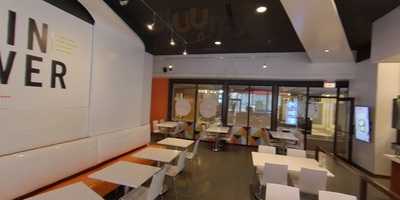 Protein Bar & Kitchen