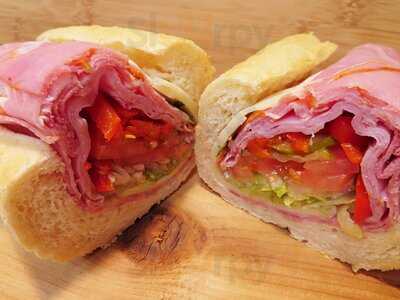 Tucci's Southside Subs