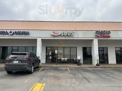 Tucci's Southside Subs