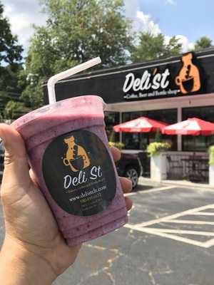 Deli St