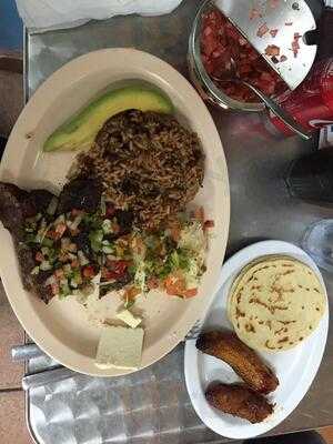 El Gallito Coffee Shop