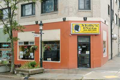 Molly's Pizza