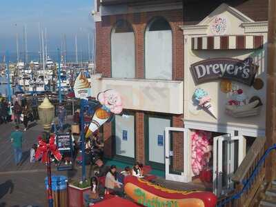 Pier 39 Dreyer's Grand Ice Cream Shop