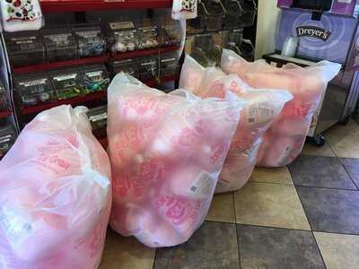 Pier 39 Dreyer's Grand Ice Cream Shop