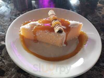 Alamodak Restaurant & Lounge