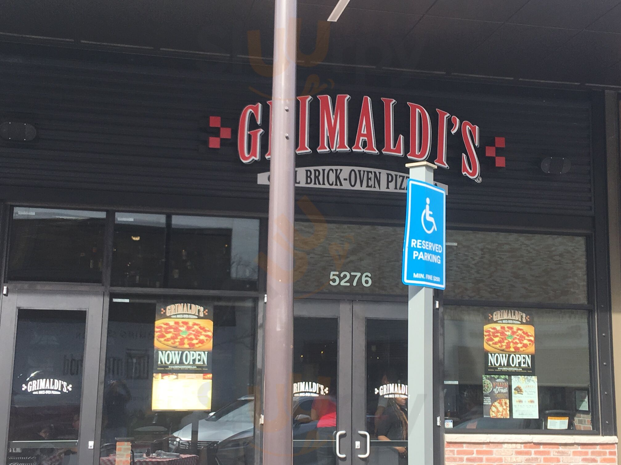 Grimaldi's Pizzeria