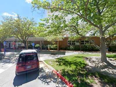 Einstein Bros. Bagels