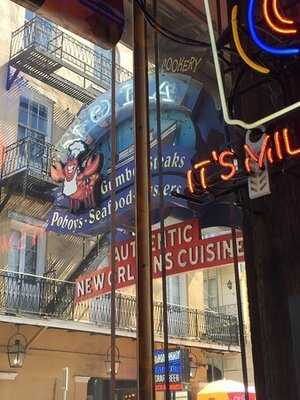 Nola's Finest Bar & Grill