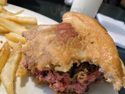 Goldie's Patio Grill