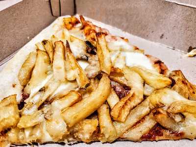 Mendelsohn's 18th Ave Kosher Pizza