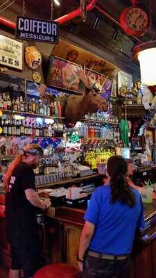 Billy Frogg's Grill & Bar