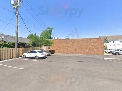 Charley Biggs Chicken