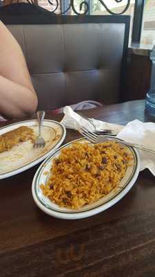 Tipica Lechonera Restaurant