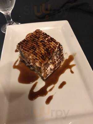 Scuzzi's Italian Restaurant