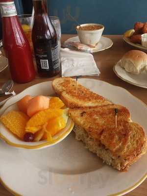 Troy's Family Restaurant