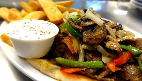 Nalini's Gyros And Burgers