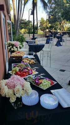 Primary Bar & Restaurant