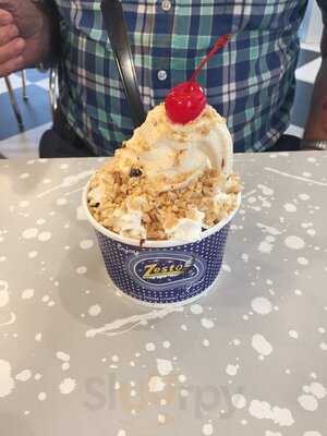 Zesto Ice Cream And Grill
