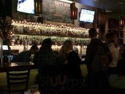 Southpaw Bbq & Southern Cooking