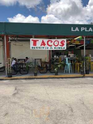 La Placita Taco Grill