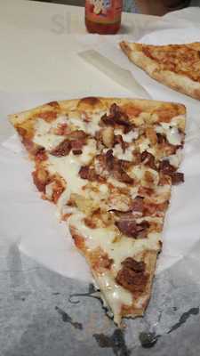 Tuti's Pizzeria & Restaurant