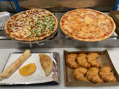 Tuti's Pizzeria & Restaurant