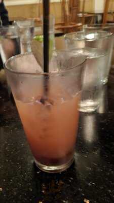 Green Leaf Vietnamese Restaurant