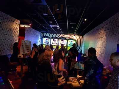 Kings Dining & Entertainment