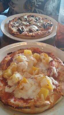 Caparellis Italian Food & Pizza