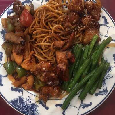 Chamling Kitchen & Bar