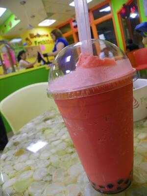 Fruity Cup Frozen Yogurt