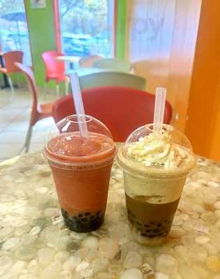 Fruity Cup Frozen Yogurt