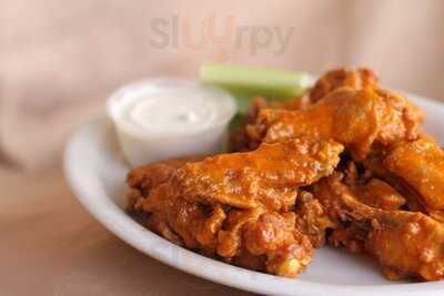 Deniro’s Pizza & Subs