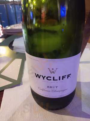 Kirkyard Public House