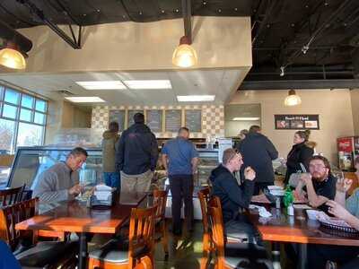 Petrone's Pazzo Vita Deli