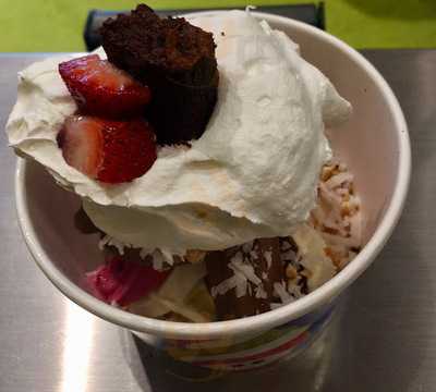 Menchies's Frozen Yogurt