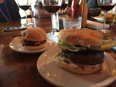 Sidestreet Kitchen & Bar